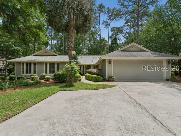 4 Hickory Forest Dr, Hilton Head Island, SC 29926