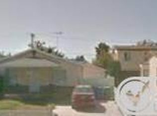 11055 Bullis Rd, Lynwood, CA 90262