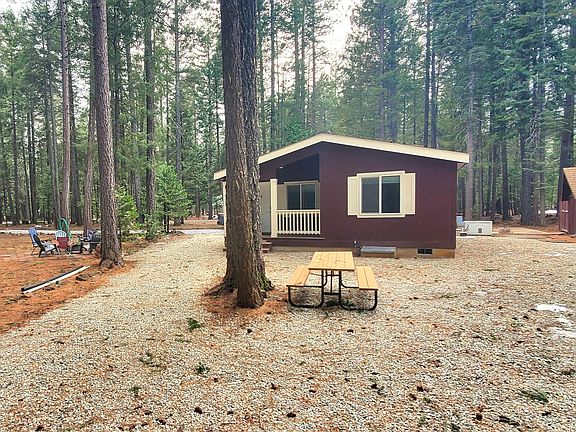 2nd image of 35260 Redwood Dr