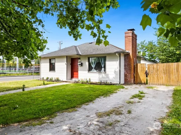 1527 H Street SE, Auburn, WA 98002