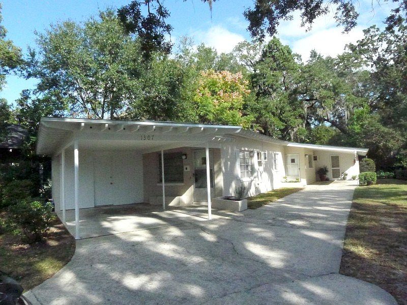 1st image of 1307 N Ferncreek Ave