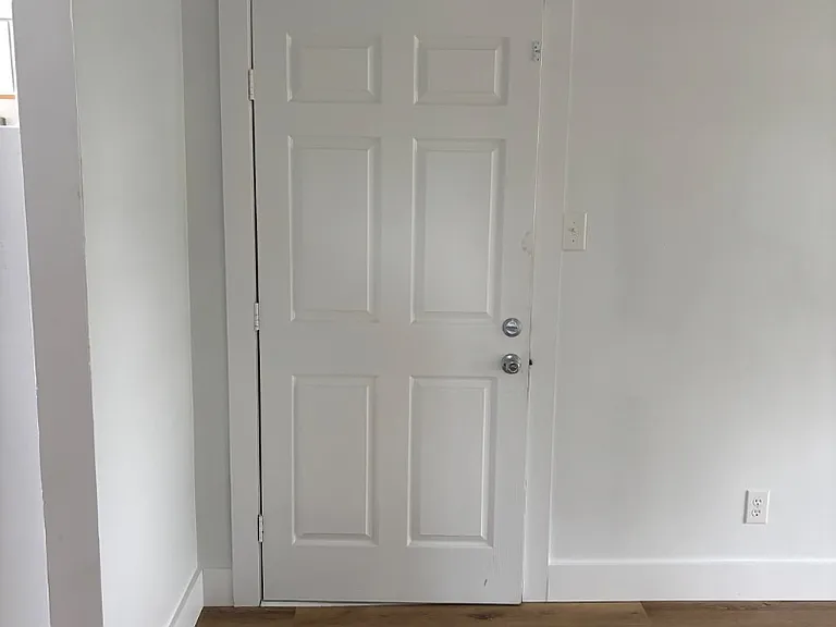 Unit Photo