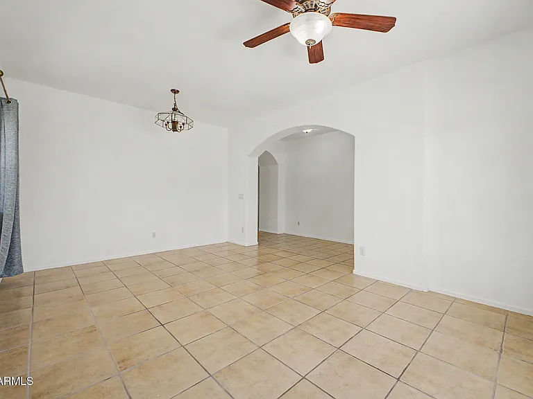 13271 W Clarendon Ave — Photo 8
