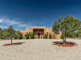 640 Don Nicholas Rd, Taos, NM 87571