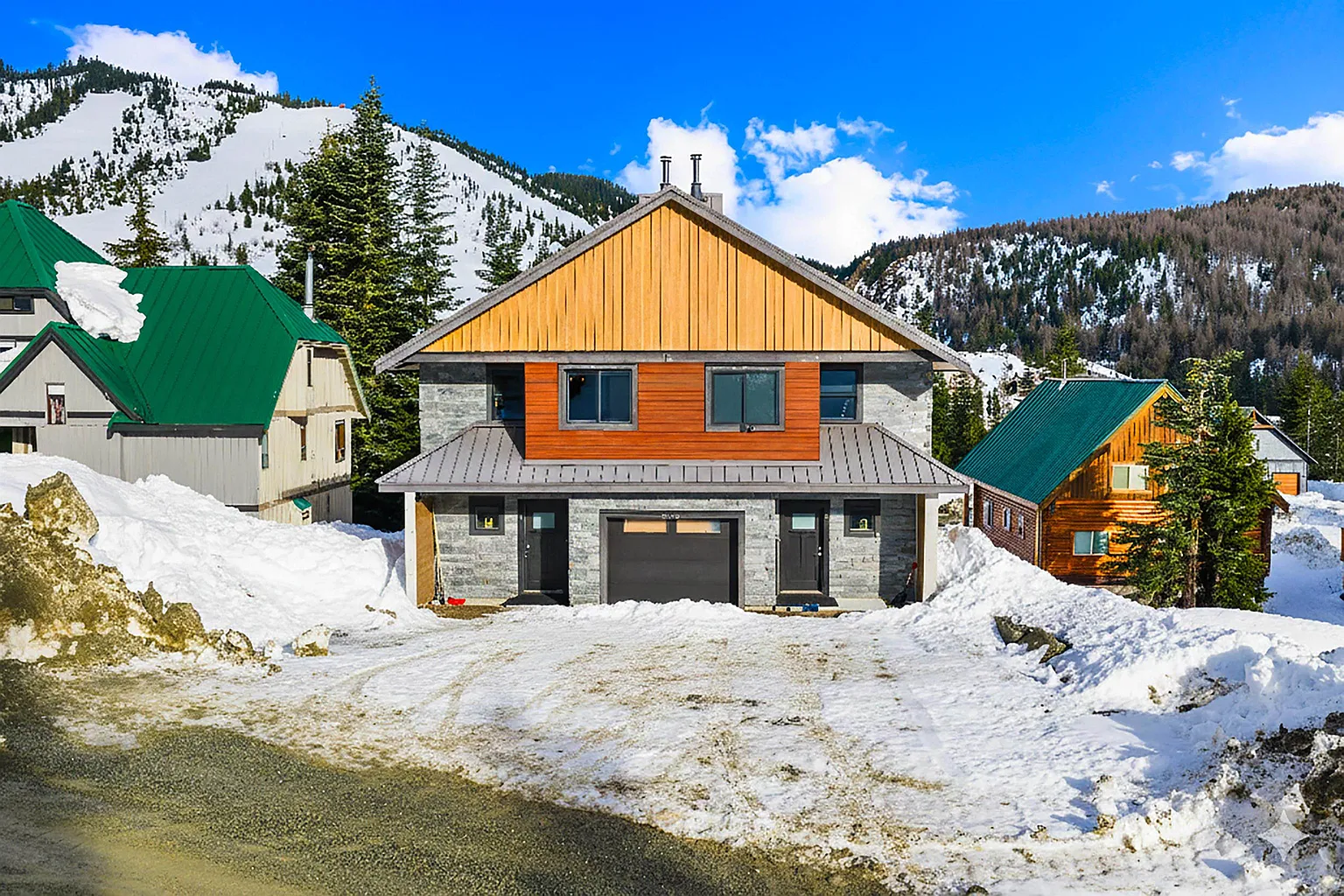 20921 Snowflake Cres #1 photo 1