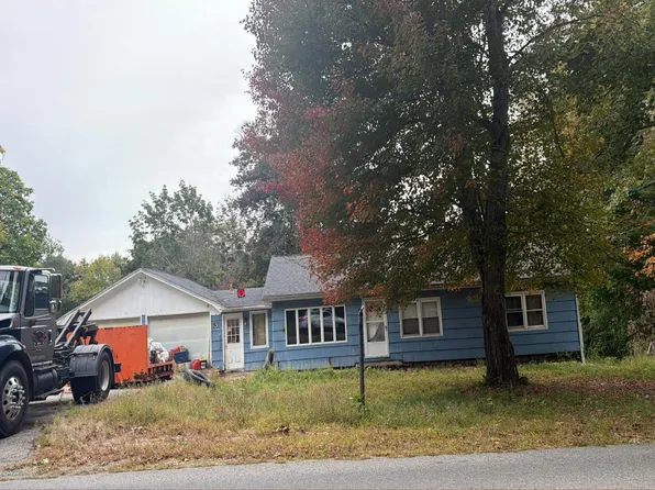 630 Podunk Rd, East Brookfield, MA 01515