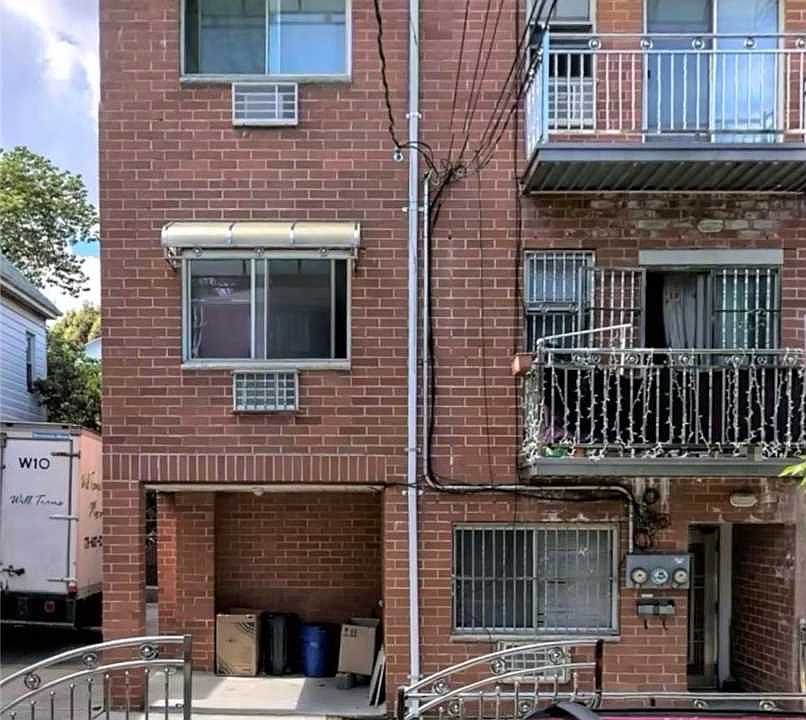 1st image of 90-63 52nd Ave