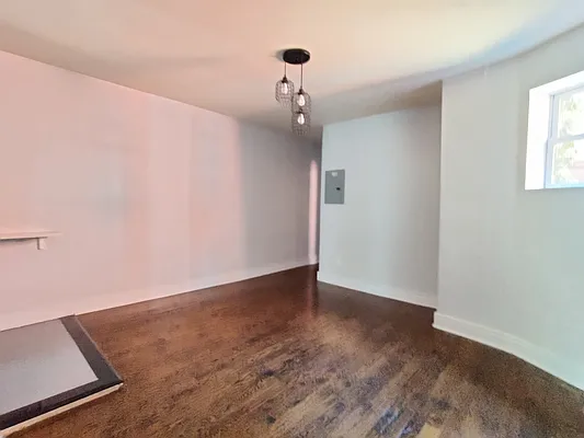 Rented by Signature Property Realty | media 3