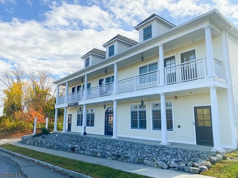 14 Church St #3