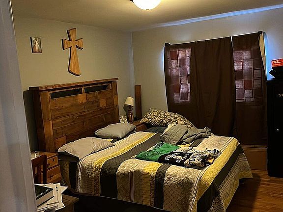 Guest Bedroom 1