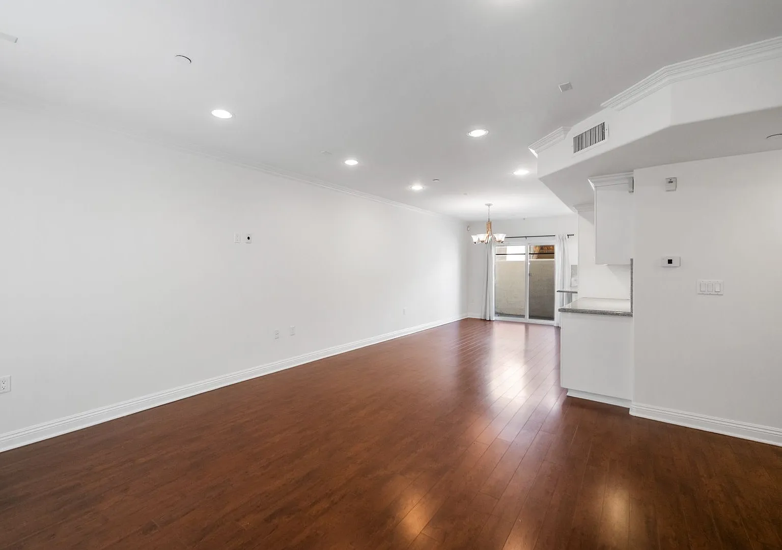 Lja 1529 Beverly, Llc — Photo 2