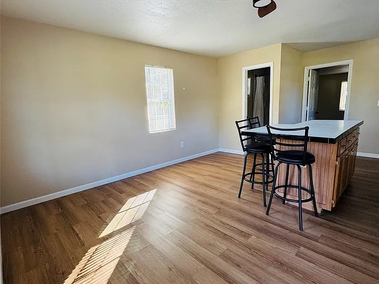 7131 FM 563 — Photo 5
