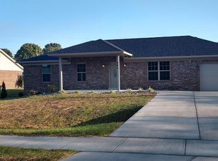 984 Misty Dr, Berea, KY 40403