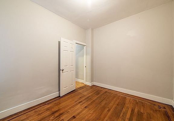 4th image of 657 E 21st St APT A5