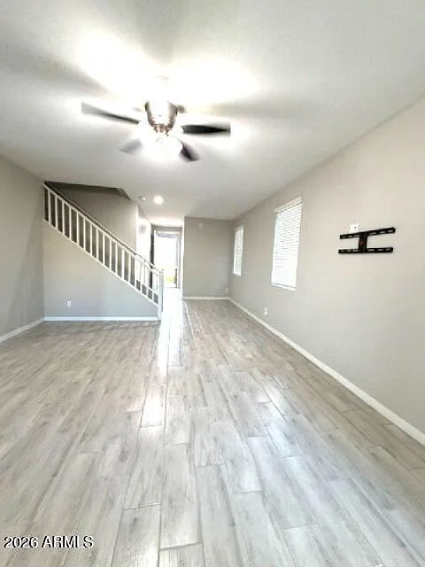 3 bed, 3.0 bath, 2009 sqft, $2,400 — Photo 2