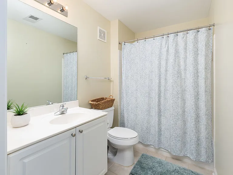 1845 Candlewood Ct #104 — Photo 15