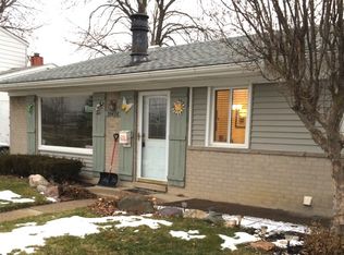 30428 Ann Arbor Trl, Westland, MI