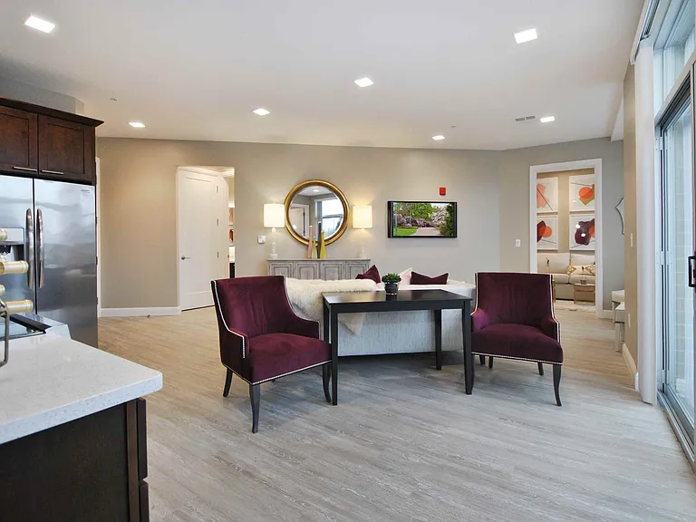 City Flats Apartments — Photo 15