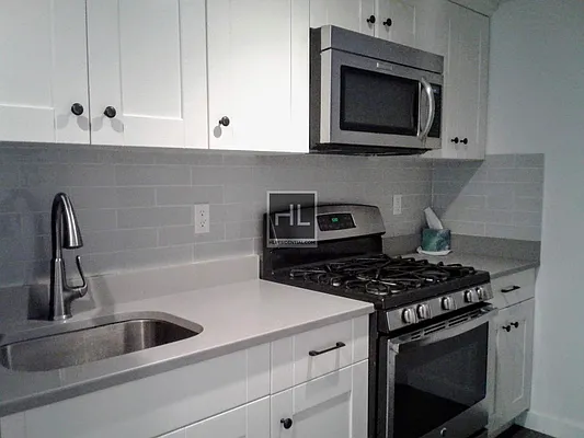 Rented by Highline Residential | media 72