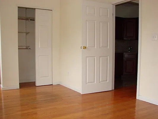 Rented by ABCO Commercial Properties, LLC | media 19