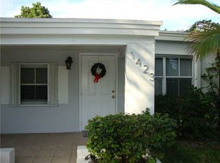 1423 NE 174th St, North Miami Beach, FL 33162