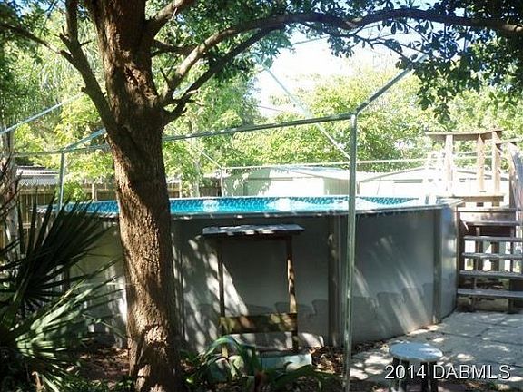 5th image of 105 S Sand Pebble Cir