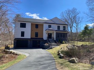 1 Whisper Way, Hopkinton, MA 01748