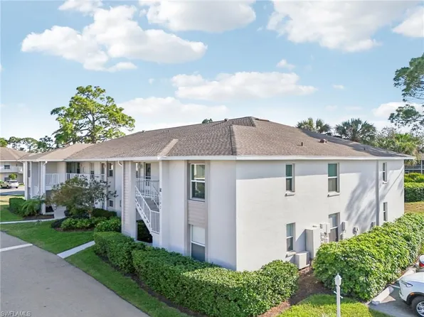 1343 Churchill CIR #H104, NAPLES, FL 34116