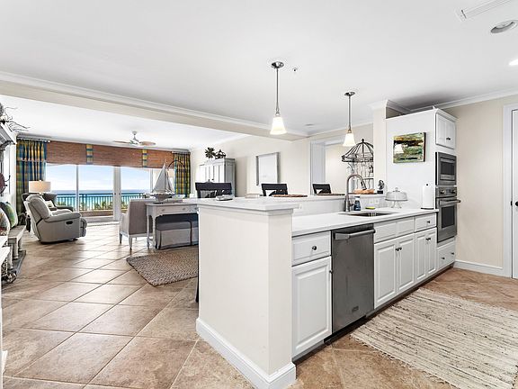 2nd image of 4609 Southwinds Dr #4609