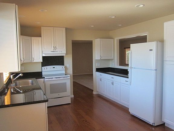 4th image of 1103 Denise Way