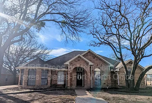 7313 Century Dr Photo 1