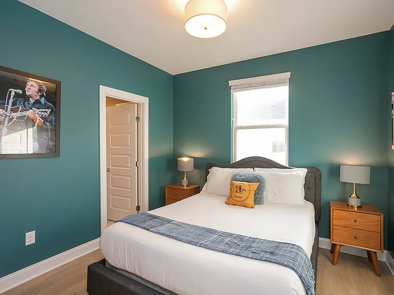 1737 Pecan St #3 — Photo 36