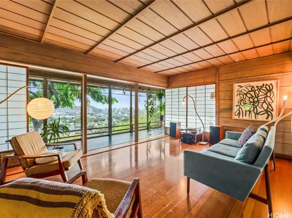 2446 Sonoma St, Honolulu, HI 96822