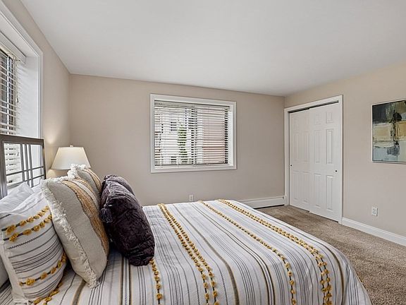 3rd image of 41 Walnut St Unit 21