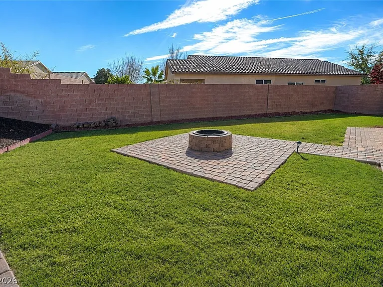 4881 Castello Way — Photo 19
