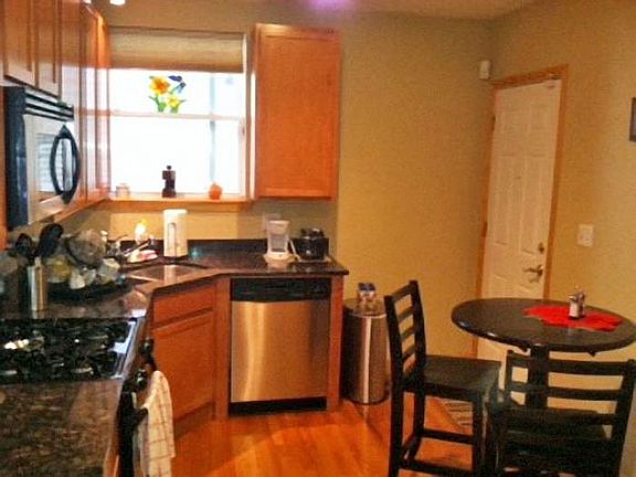 2nd image of 6305 N Talman Ave #2N
