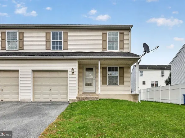 1015 Alexander Dr, Temple, PA 19560