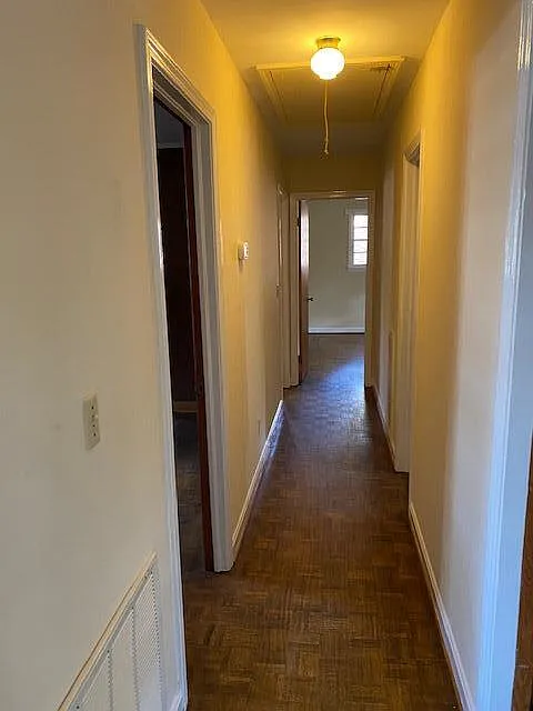 3 bed, 2.0 bath, 1558 sqft, $1,200 — Photo 3