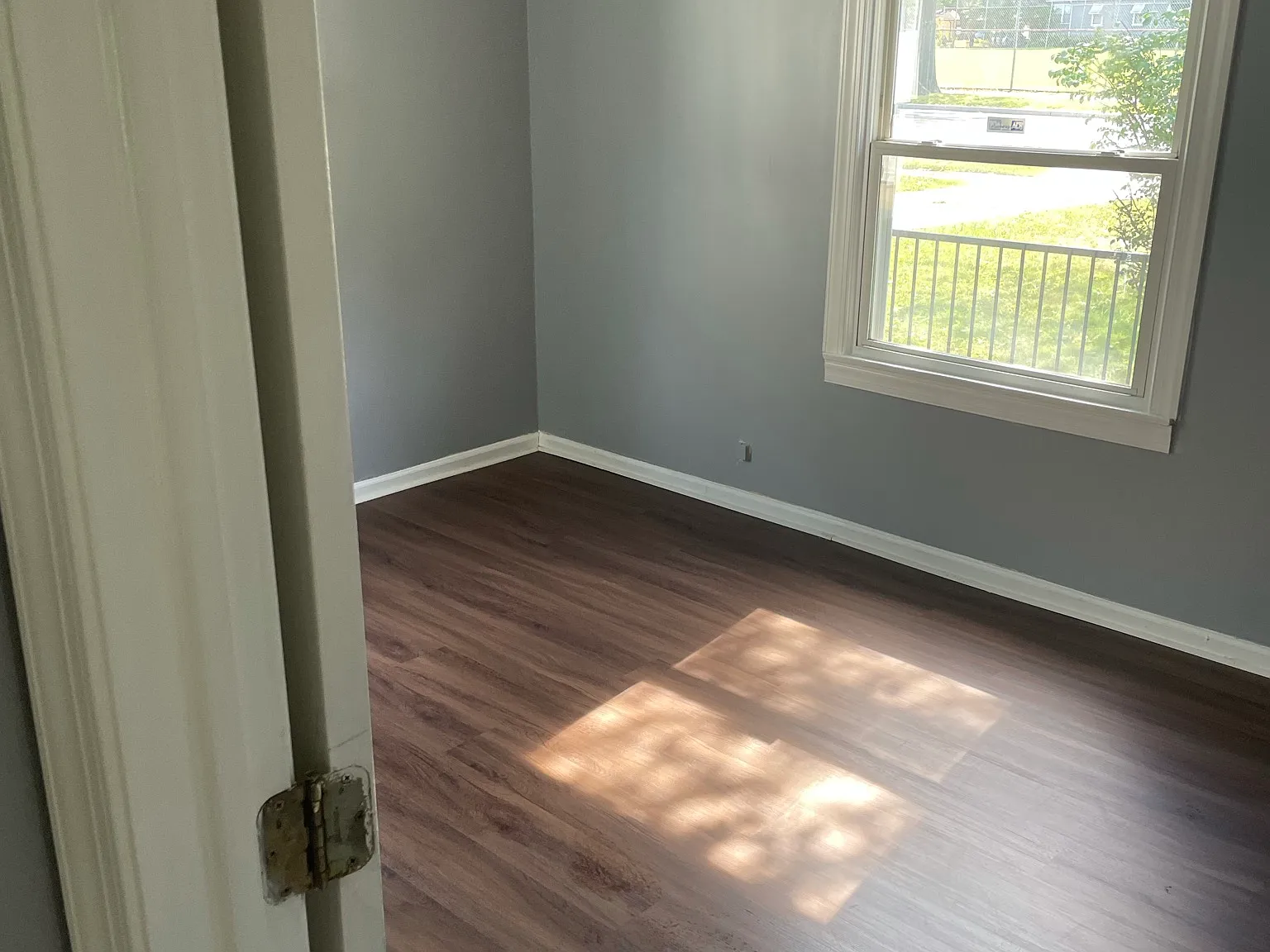 3 bed, 1.0 bath, $2,795 — Photo 2