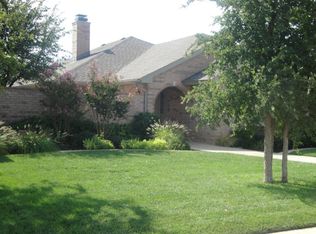 10102 Vicksburg Ave, Lubbock, TX 79424