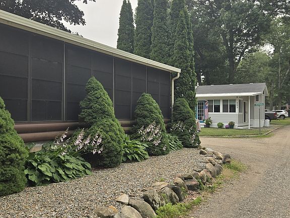 5th image of 306 Old Colchester Road #114