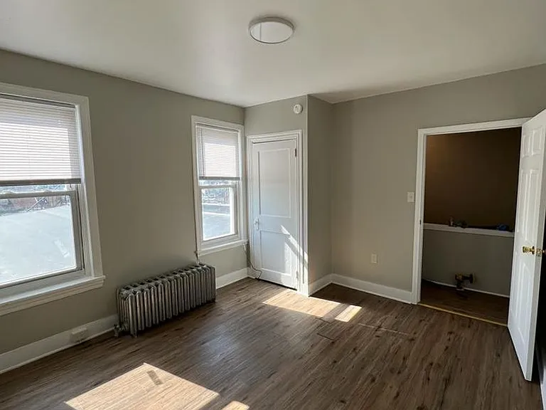 522 N 10th St — Photo 1