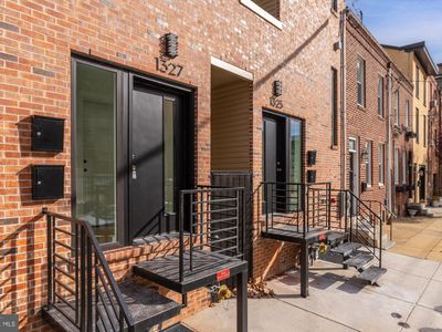 1327 Buttonwood St, Philadelphia, PA, 19123