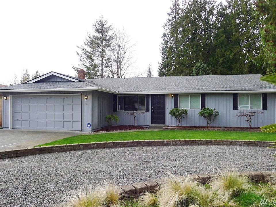 1st image of 5829 93rd Pl NE