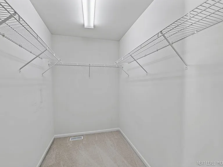 260 Devoe Dr — Photo 22