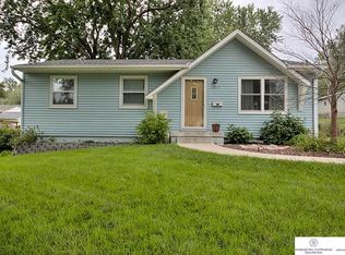 12517 B St, Omaha, NE 68144