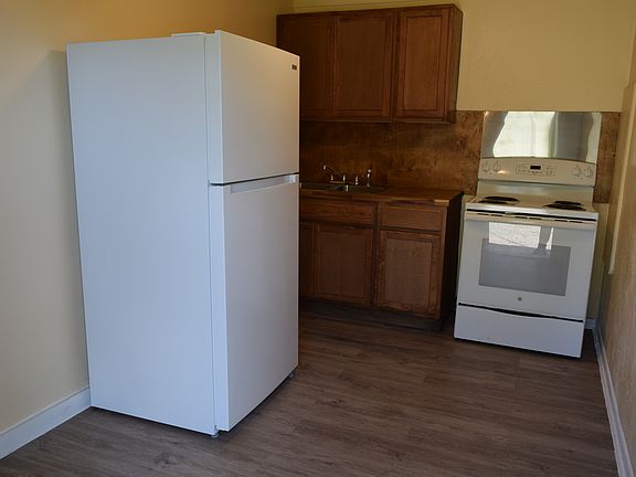 2nd image of 5016 Texoma Pkwy #F