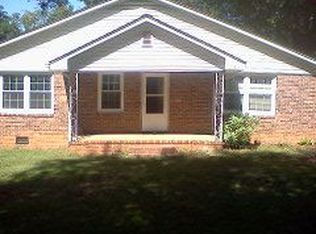 230 Tibbs Dr, Spartanburg, SC 29301