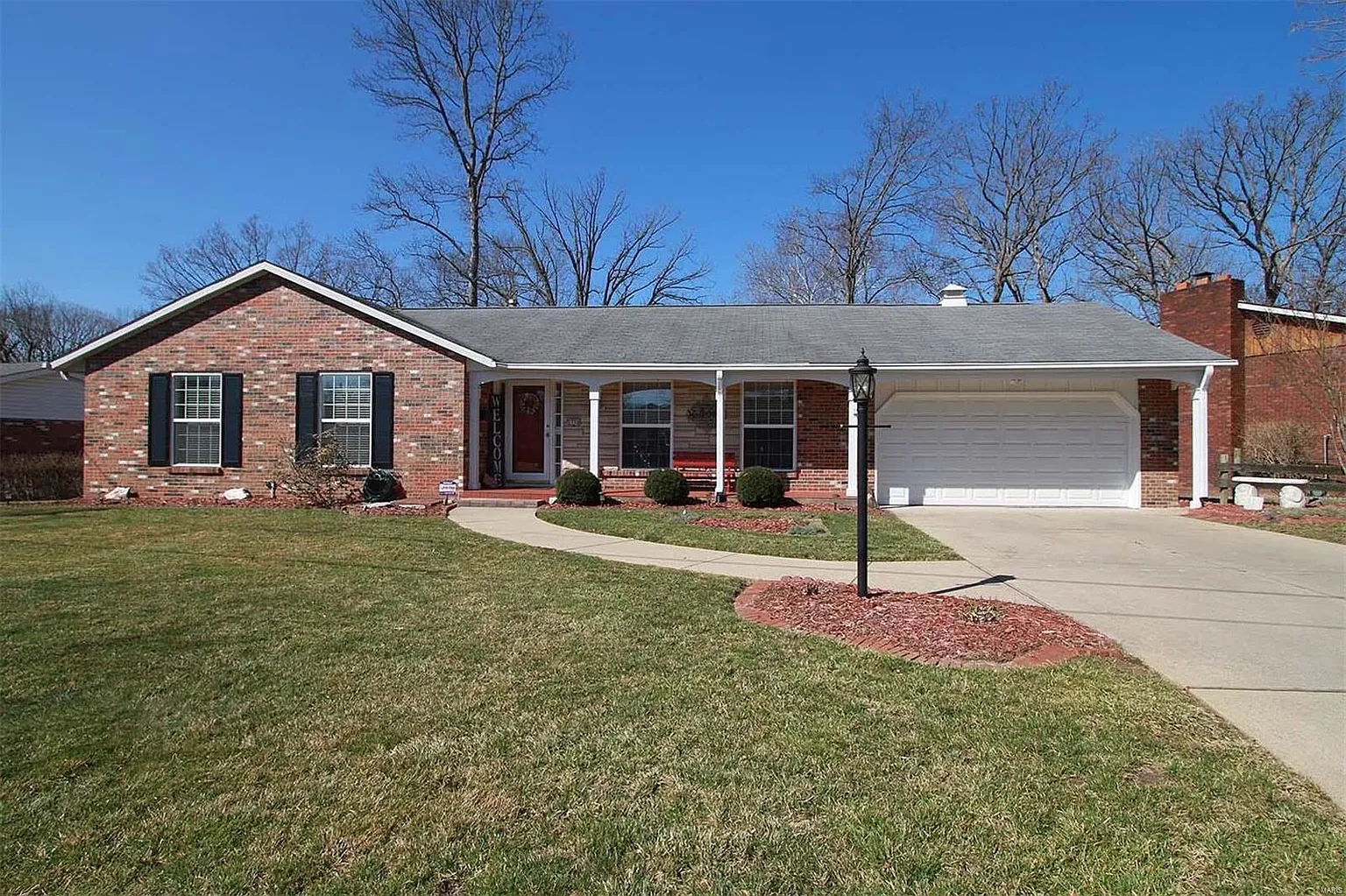 2358 Briarcliff Dr photo 1