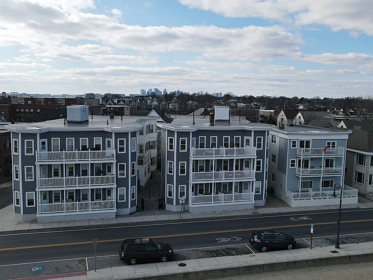 87 Winthrop Shore Dr #2 — Photo 11